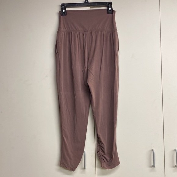 PrAna Narkanda Top and Lastaro Pant NWT in Moon Quartz - Picture 5 of 8